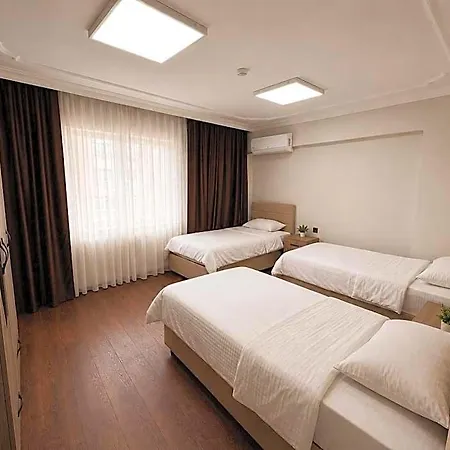 Lumiera Hotel 4*
